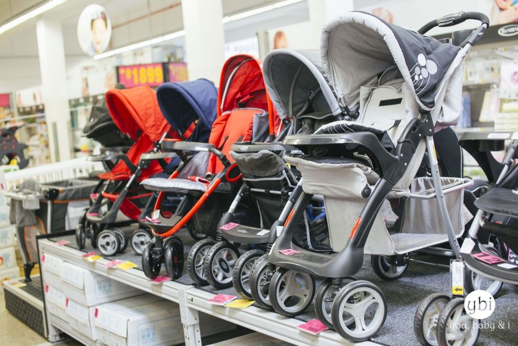 pram for twins at game store