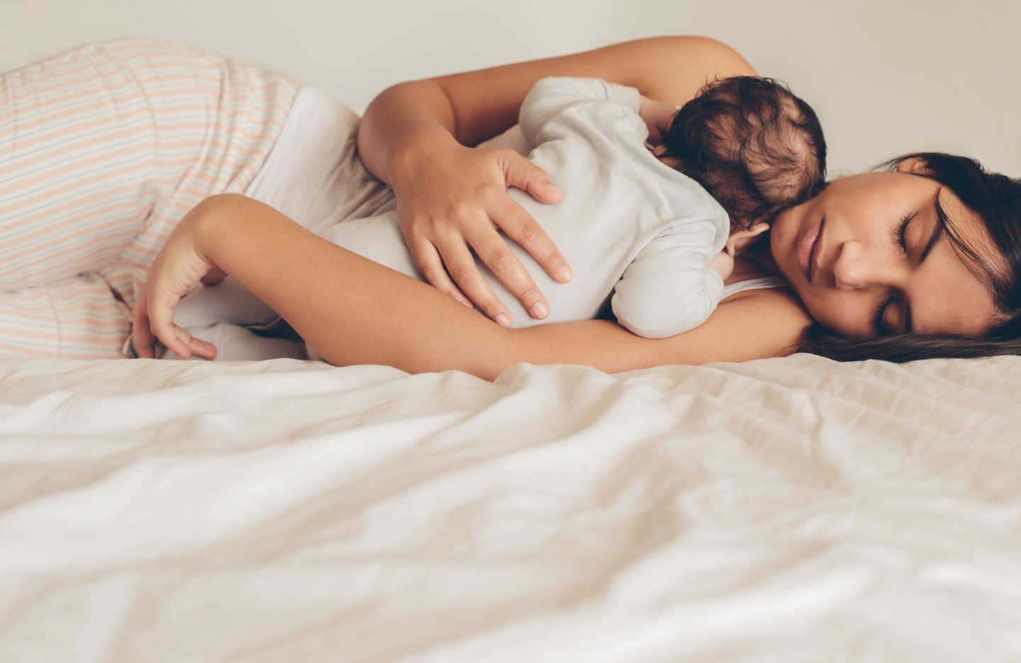 15 THINGS NO-ONE TELLS YOU ABOUT POSTPARTUM RECOVERY